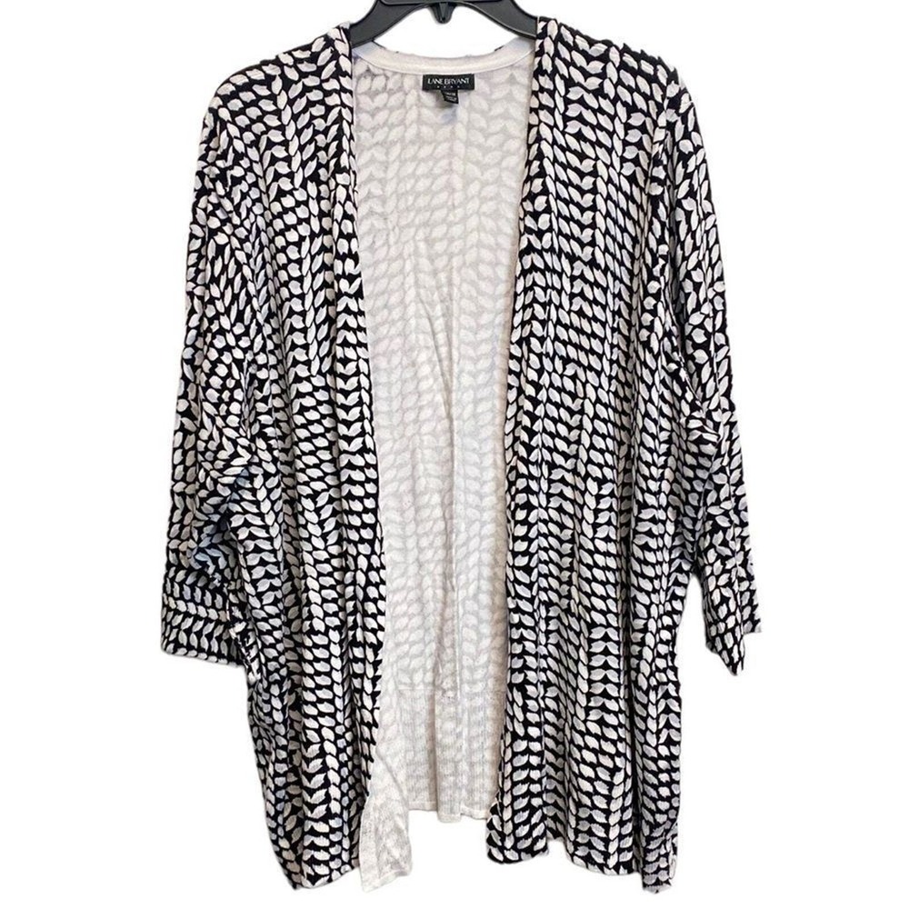 Lane Bryant 26/28 Black White Open Front Cardigan